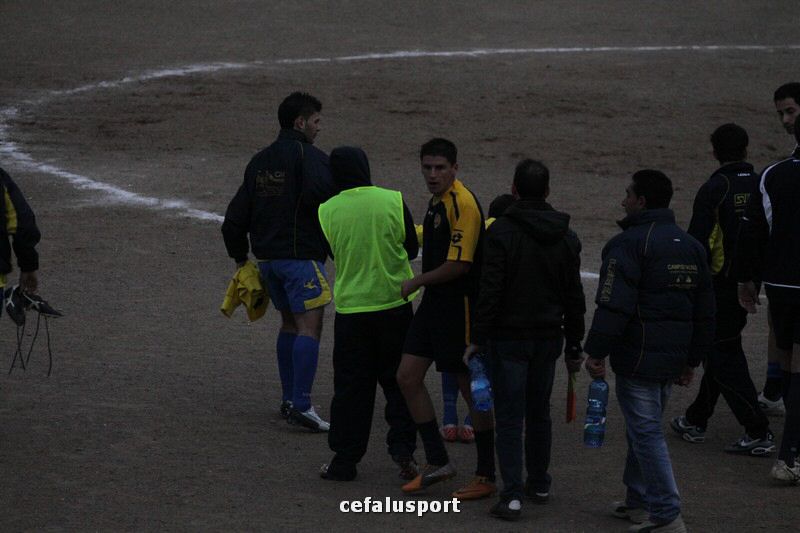 111119 sport 180_tn.jpg